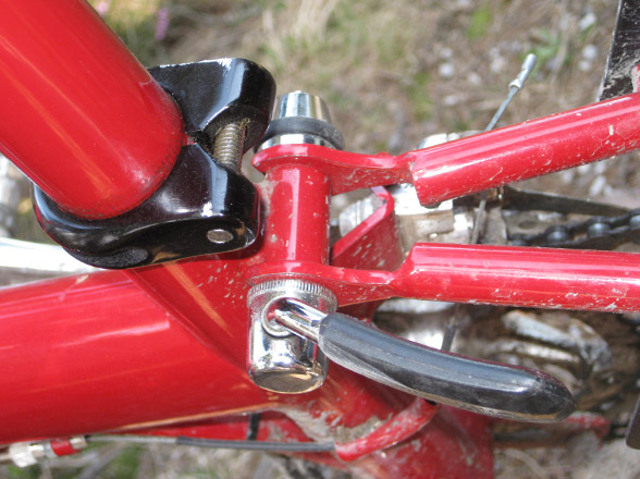 Bike Friday frame connector