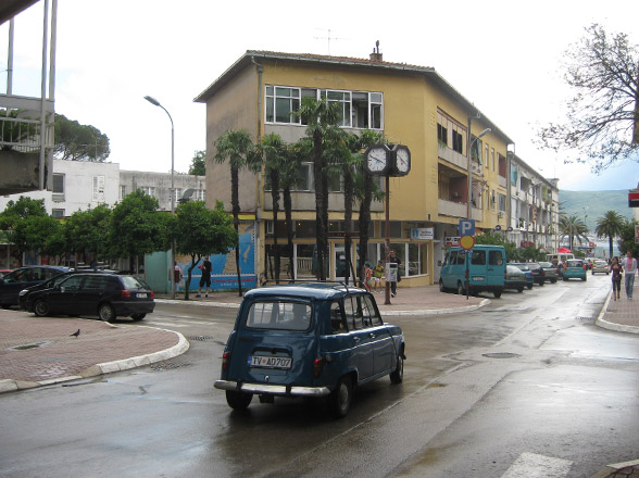 street corner and old car in montenegro