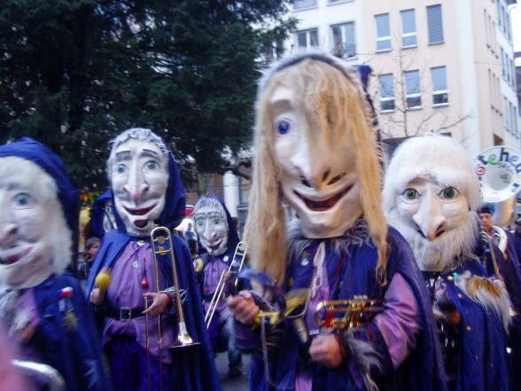 Luzern's famous wizard guggenzeit marching band - 2009 fasnacht