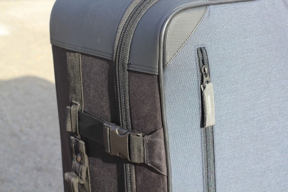 zipper and straps on co-pilot case