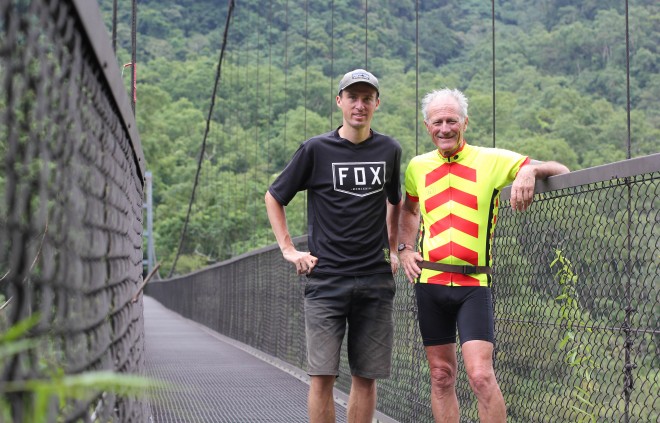 darren alff and kevin burrett - bicycle touring partners in taiwan