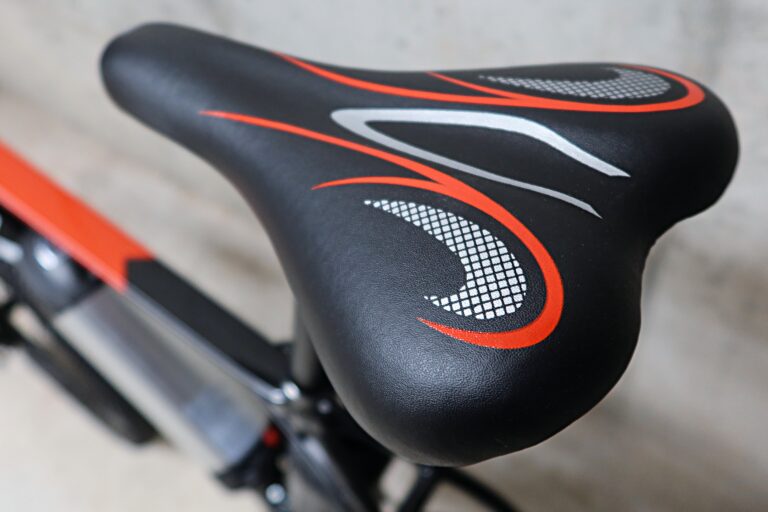 The VIVI 26 Inch eBike An Amazingly Inexpensive Electric Bicycle Bicycle Touring Pro